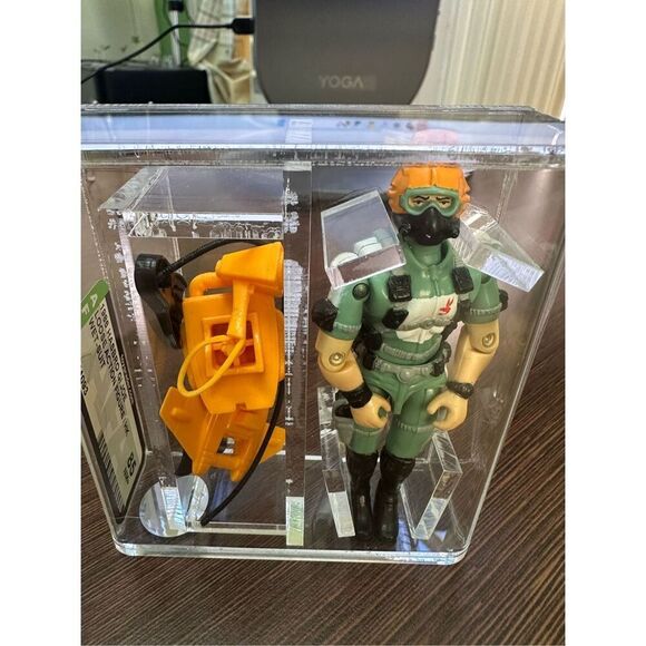 1986 Hasbro GI Joe Wet-Suit Action figure AFA graded - Picture 1 of 7